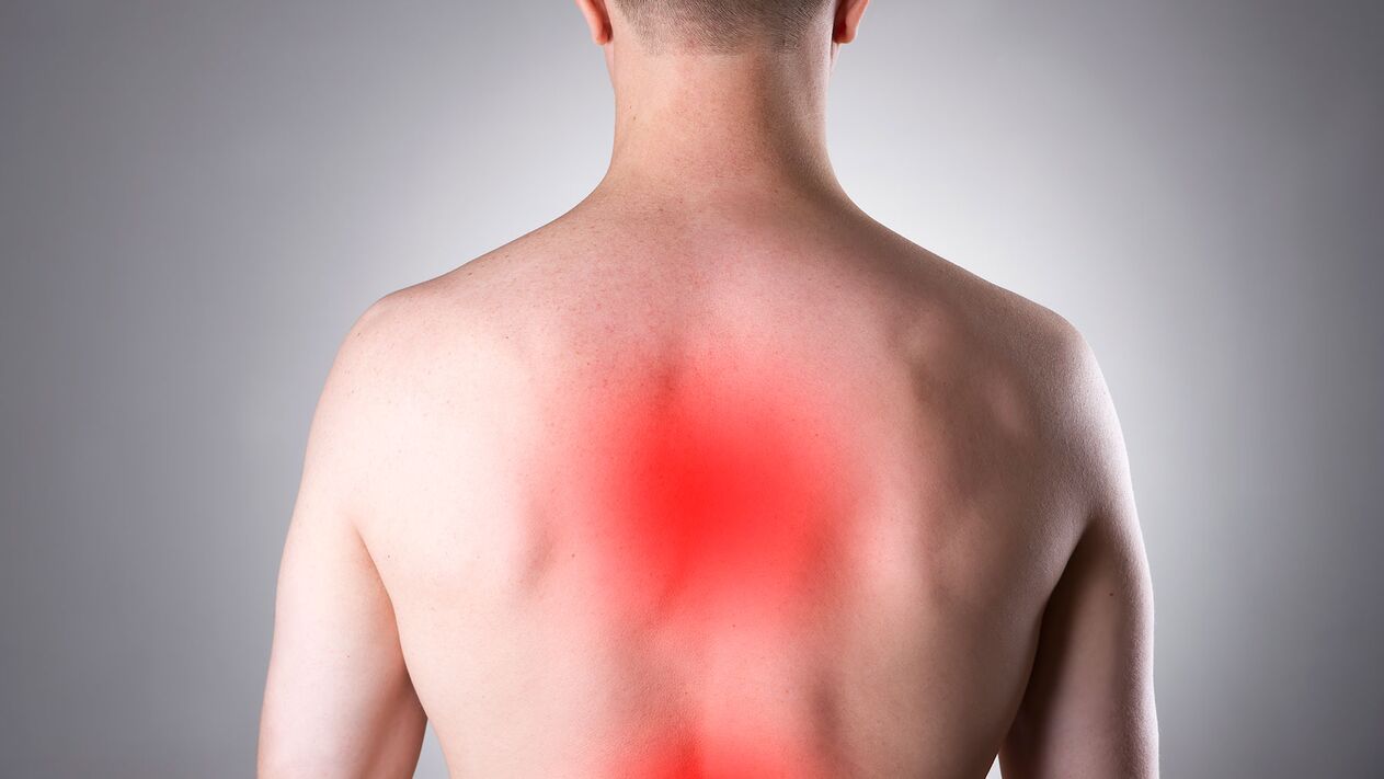 dor nas costas debido á osteocondrose